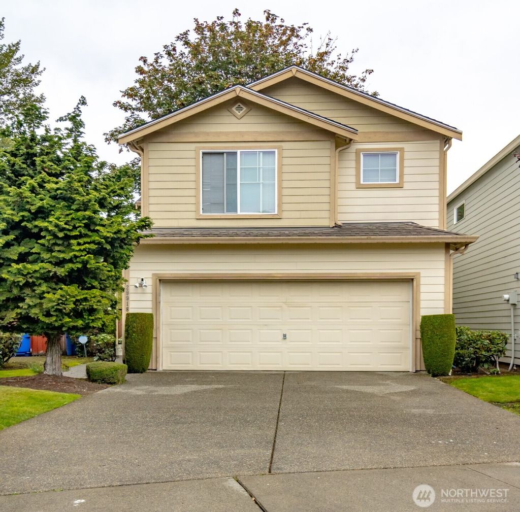 Photo of 29918 49th Lane S #5, Auburn, WA 98001 (MLS # 2441225)