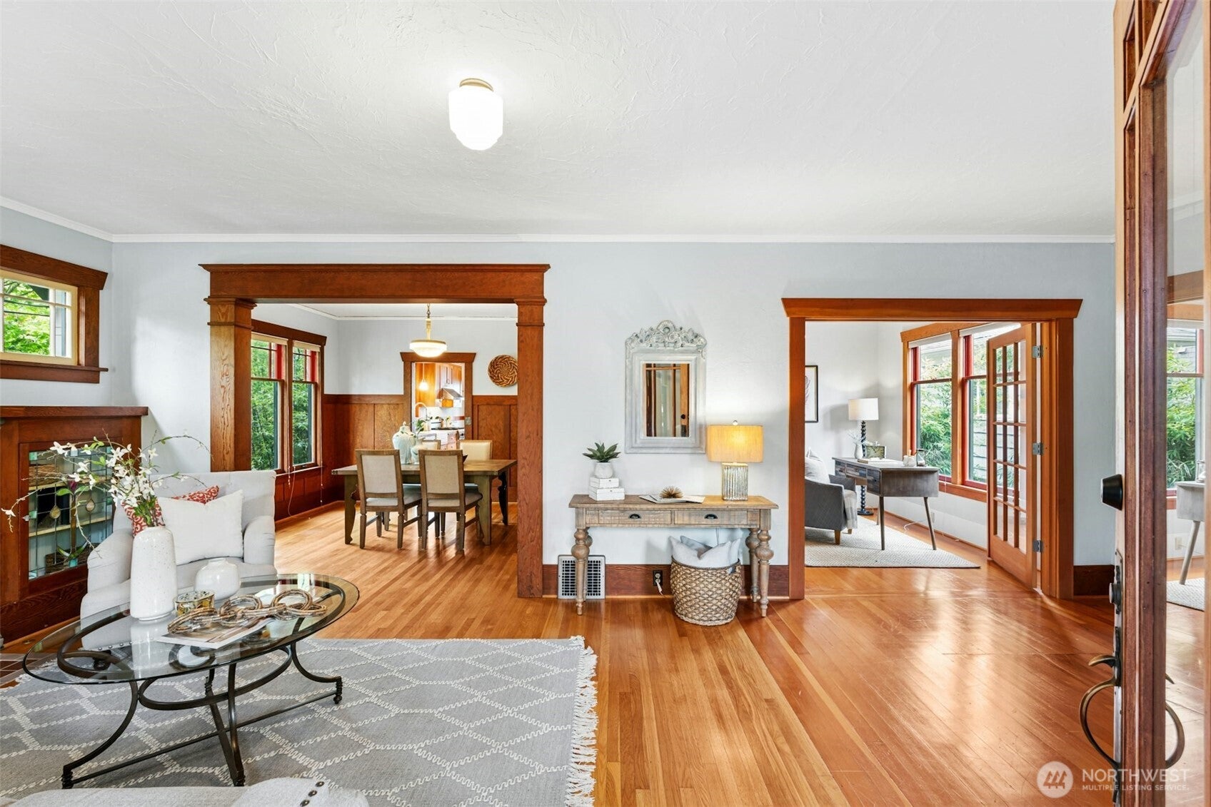 1200 N 44th Street