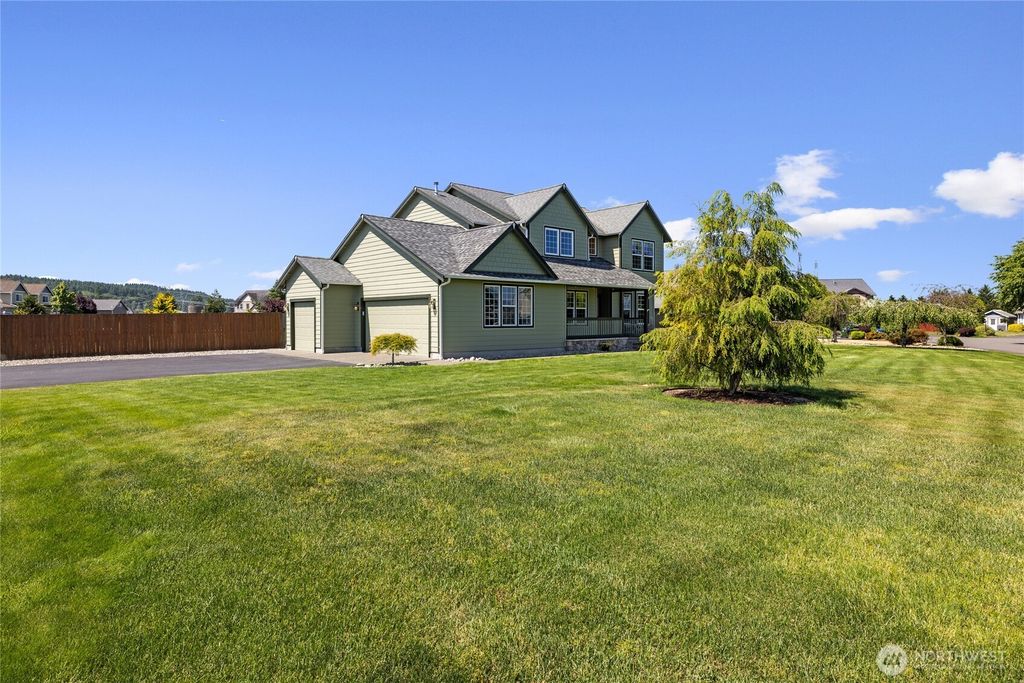 Photo of 2521 Scatter Creek Court SW, Tenino, WA 98589 (MLS # 2477598)