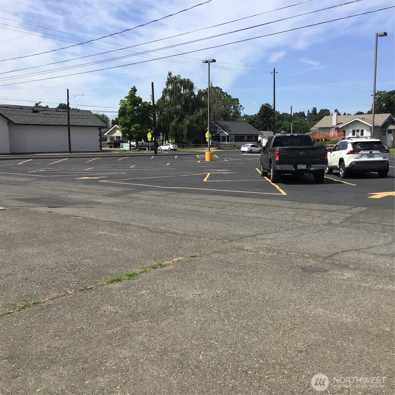 412 S 12th Avenue