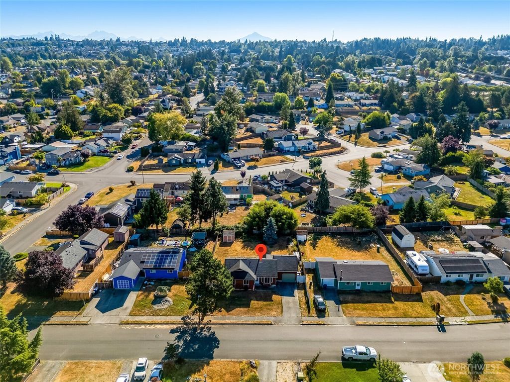 Photo of 6625 63rd Drive NE, Marysville, WA 98270 (MLS # 2420748)