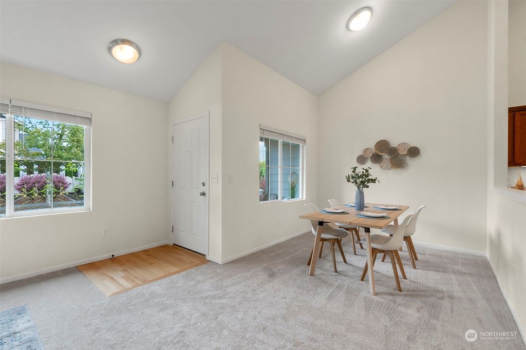 listing image 9361611170408700853