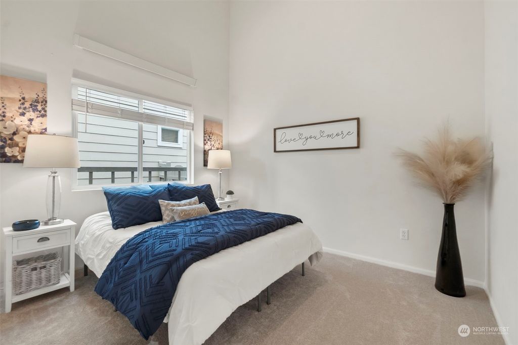 listing image 9369791622059113557