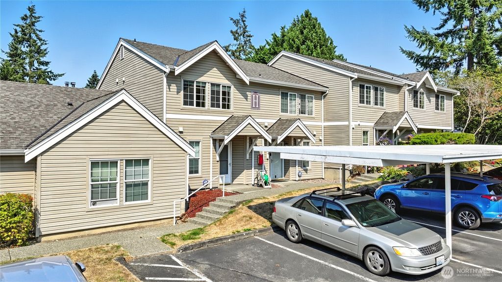 Photo of 2100 S 336th Street #H2, Federal Way, WA 98003 (MLS # 2426412)