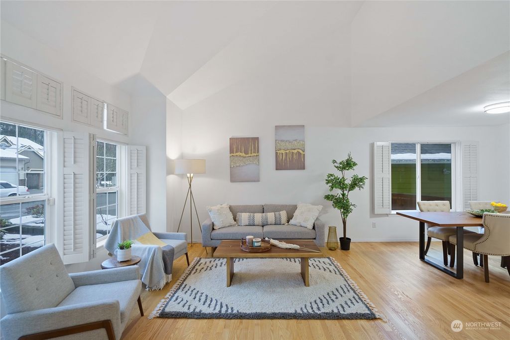 Photo of 14746 SE 187th Court, Renton, WA 98058 (MLS # 2021548)