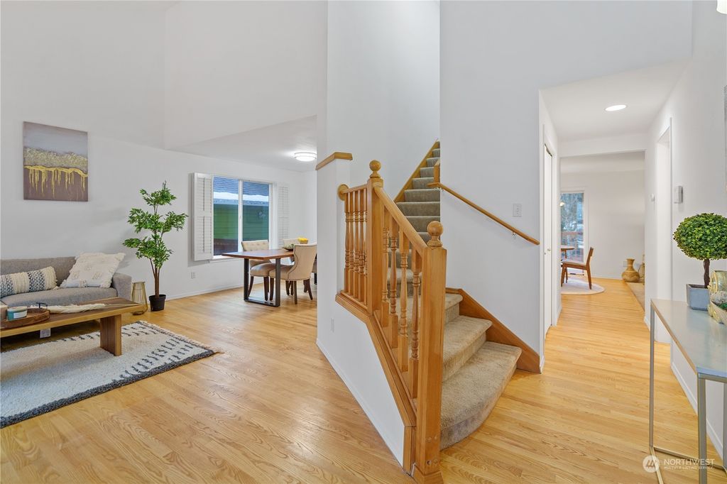 Photo of 14746 SE 187th Court, Renton, WA 98058 (MLS # 2021548)