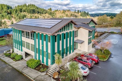 Photo of 19660 10th Avenue NE, Poulsbo, WA 98370 (MLS # 1871645)