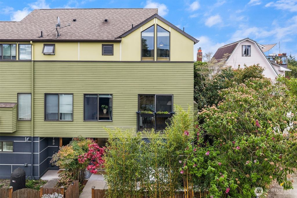 Photo of 751 N 71st Street, Seattle, WA 98103 (MLS # 2510575)