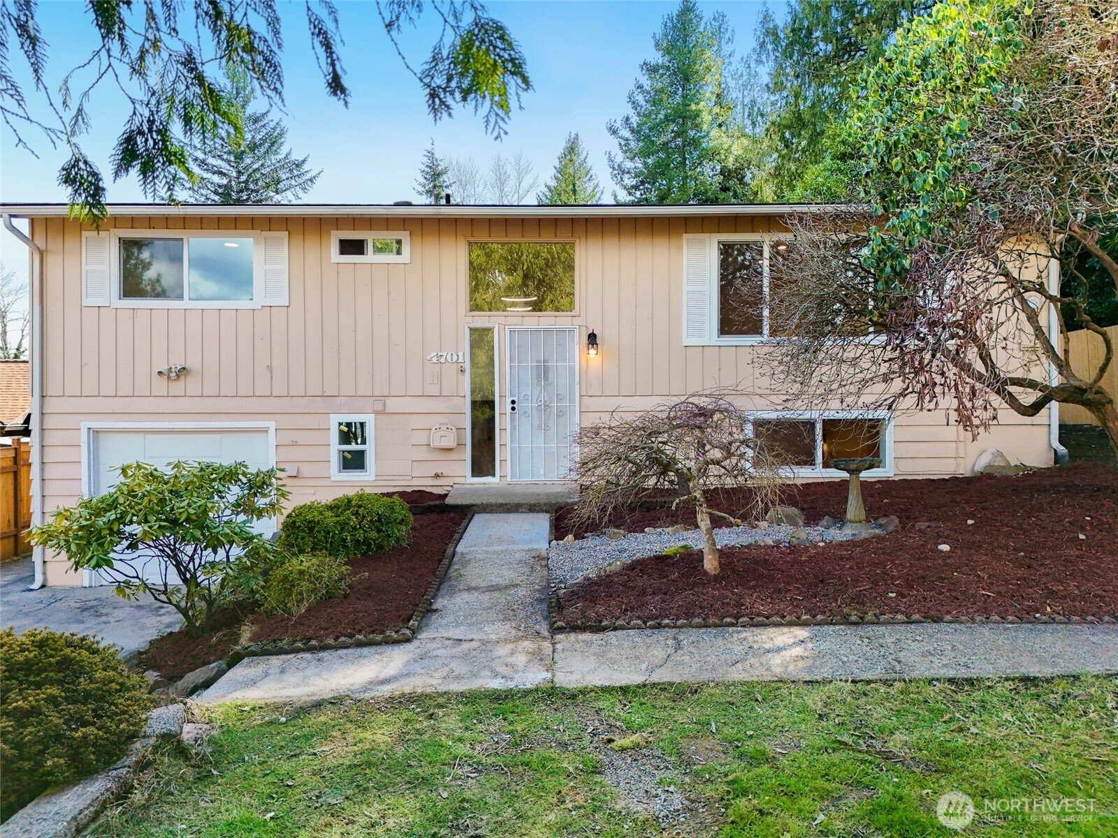4701 S 164th Street