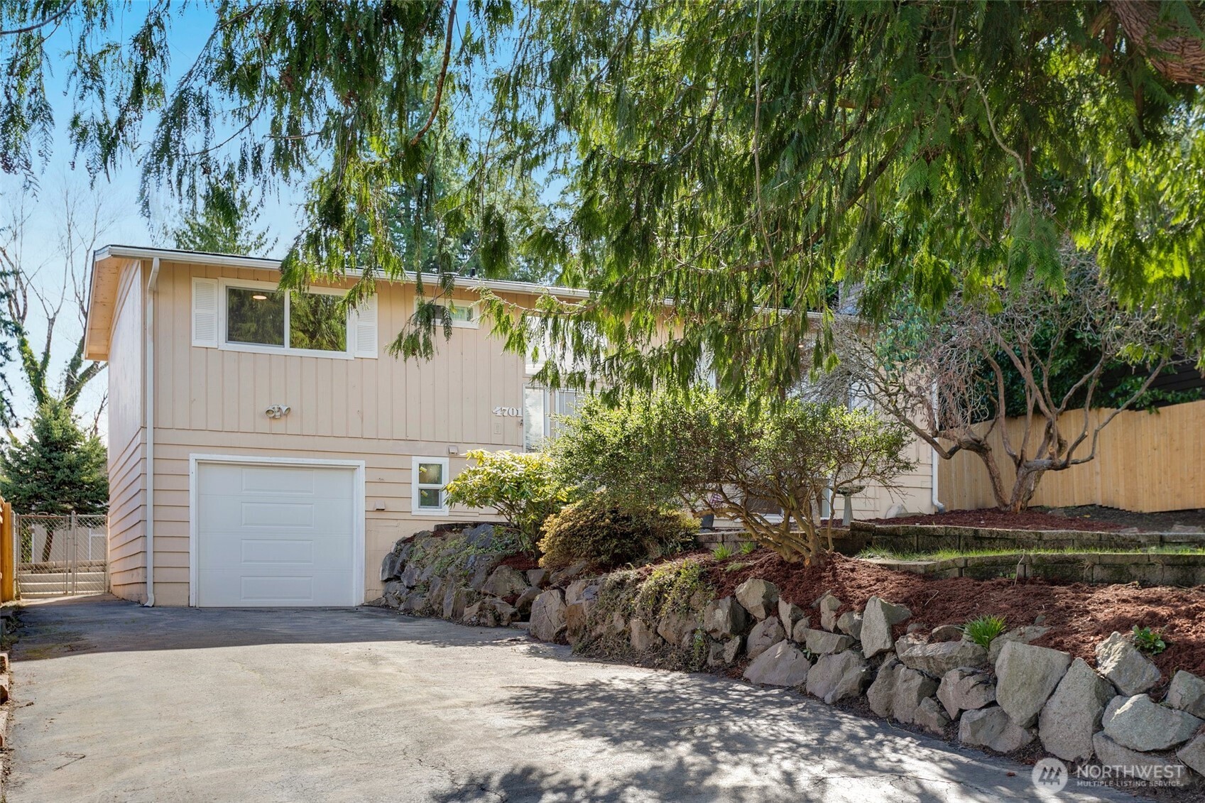 4701 S 164th Street