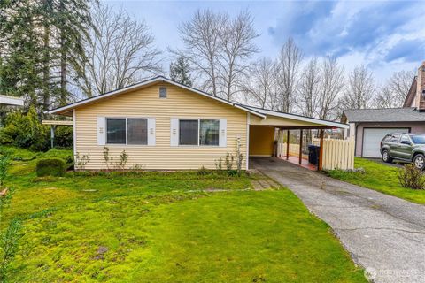 Photo of 3431 Shattuck Avenue S, Renton, WA 98055 (MLS # 2449238) Photo of 3431 Shattuck Avenue S, Renton, WA 98055 (MLS # 2449238)