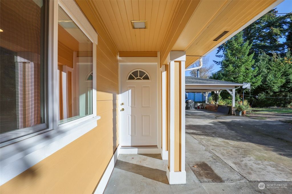 Photo of 3540 S 200th Street, SeaTac, WA 98198 (MLS # 2308027)