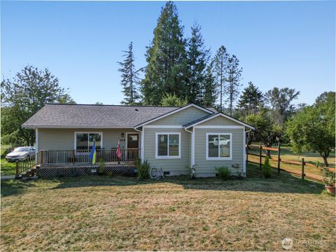 Photo of 415 1st Street, Sultan, WA 98294 (MLS # 2429595)