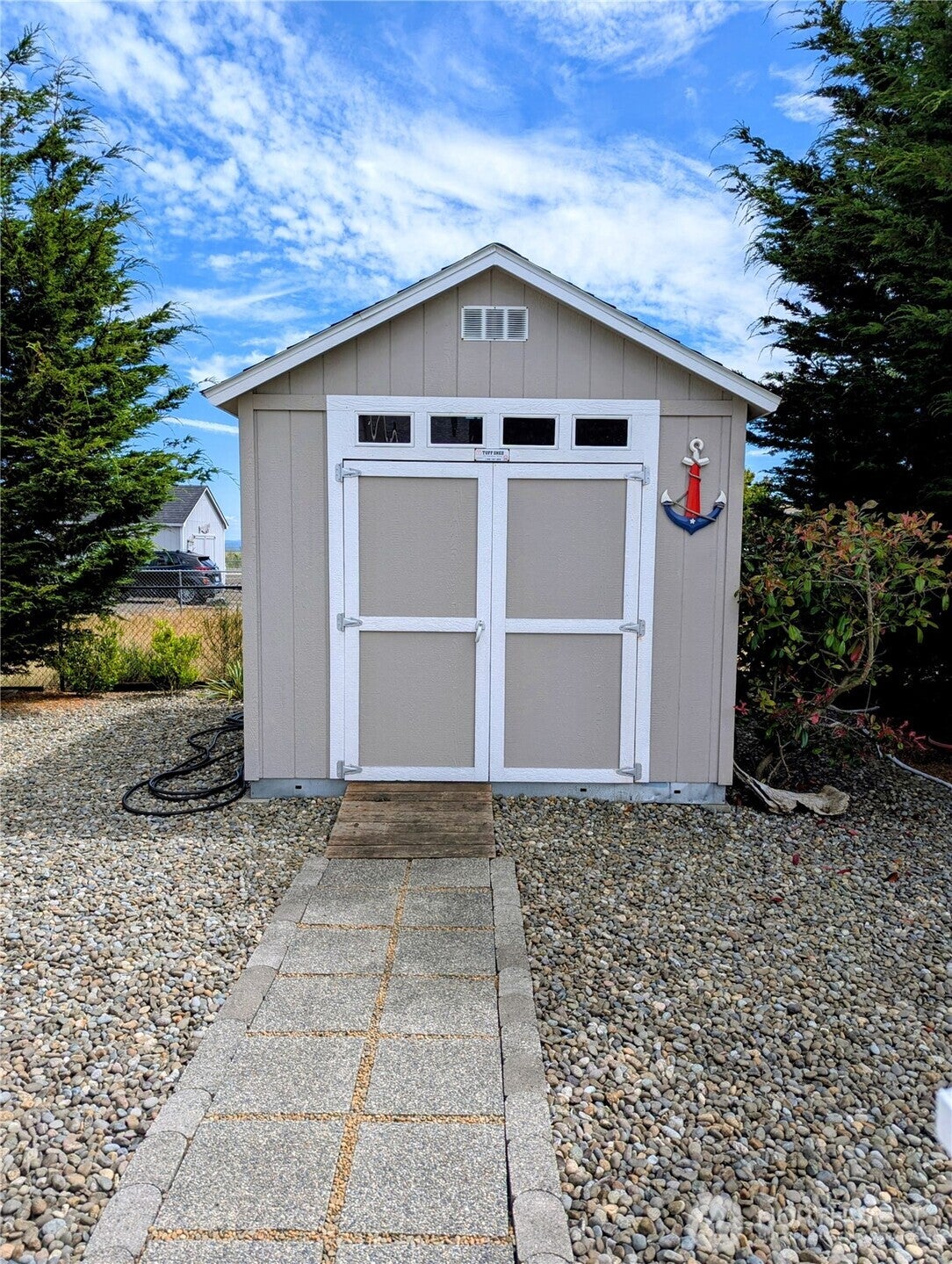 268 Sunrise Avenue SE
