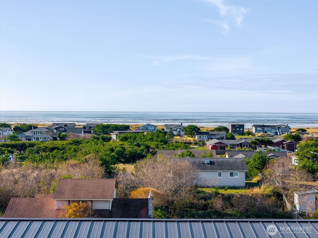 Photo of 34901 J PL, Ocean Park, WA 98640 (MLS # 2460908)