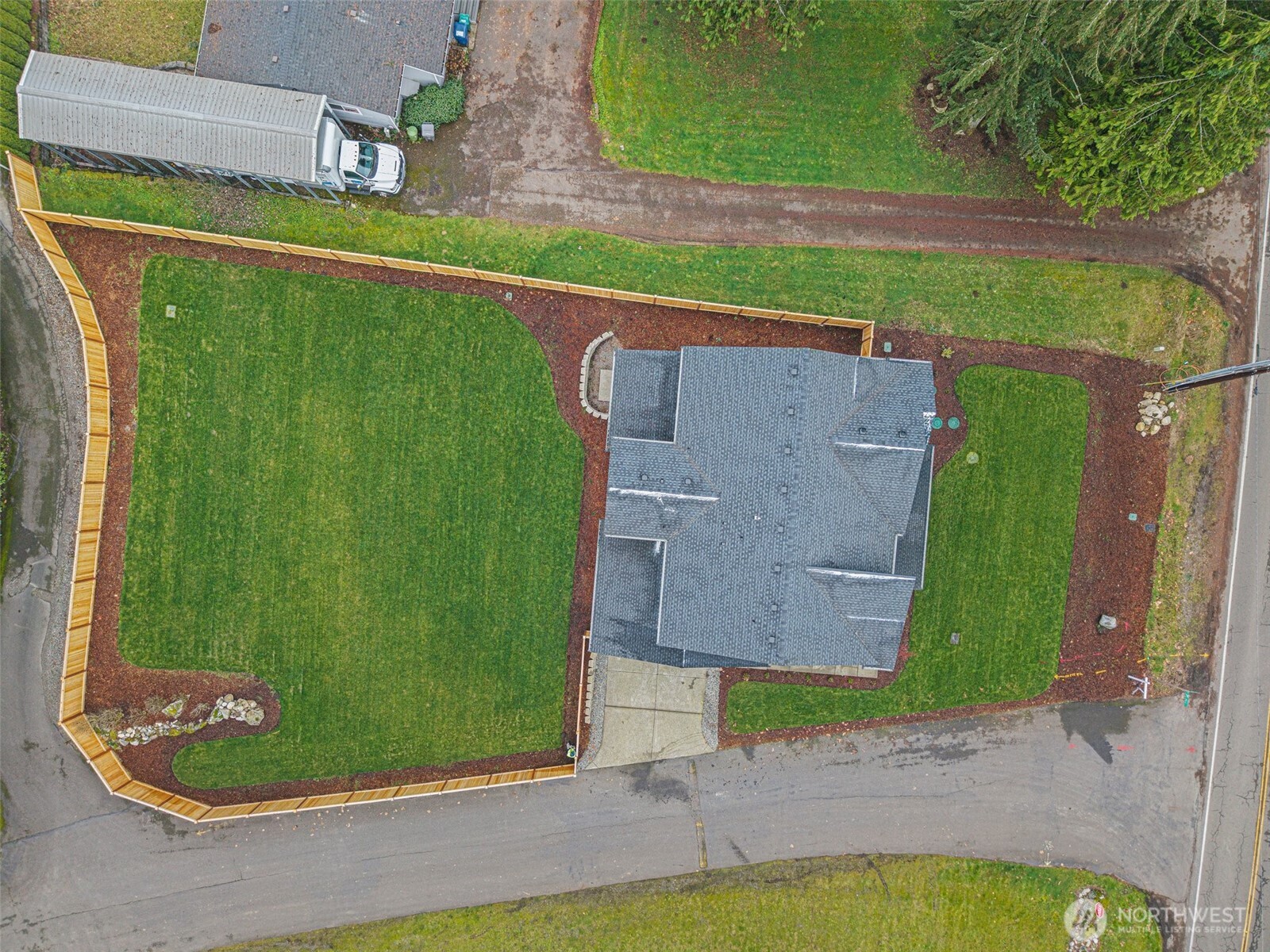 3711 S 349th Place