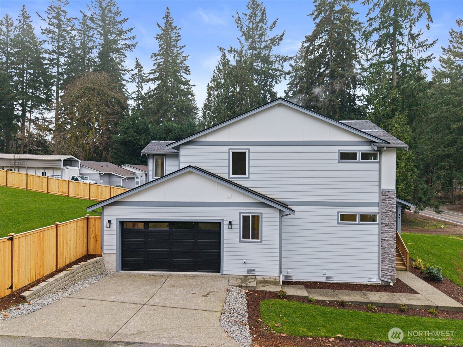 3711 S 349th Place