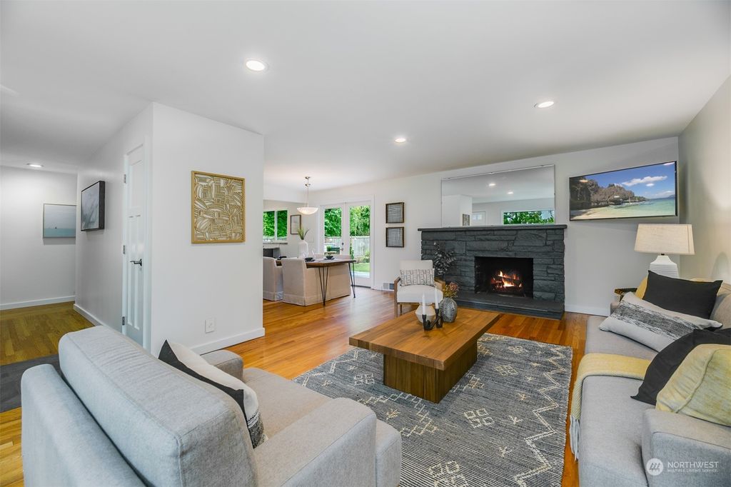 Photo of 12030 8th Avenue NW, Seattle, WA 98177 (MLS # 2126209)