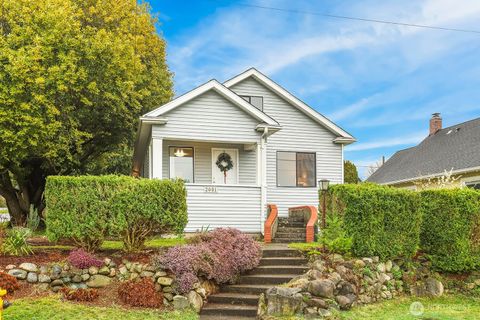 Photo of 2001 State Street, Everett, WA 98201 (MLS # 2493650)