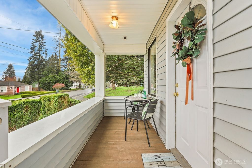 Photo of 2001 State Street, Everett, WA 98201 (MLS # 2493650)