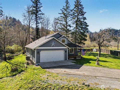 Photo of 645 Orville Road E, Eatonville, WA 98328 (MLS # 2531034)
