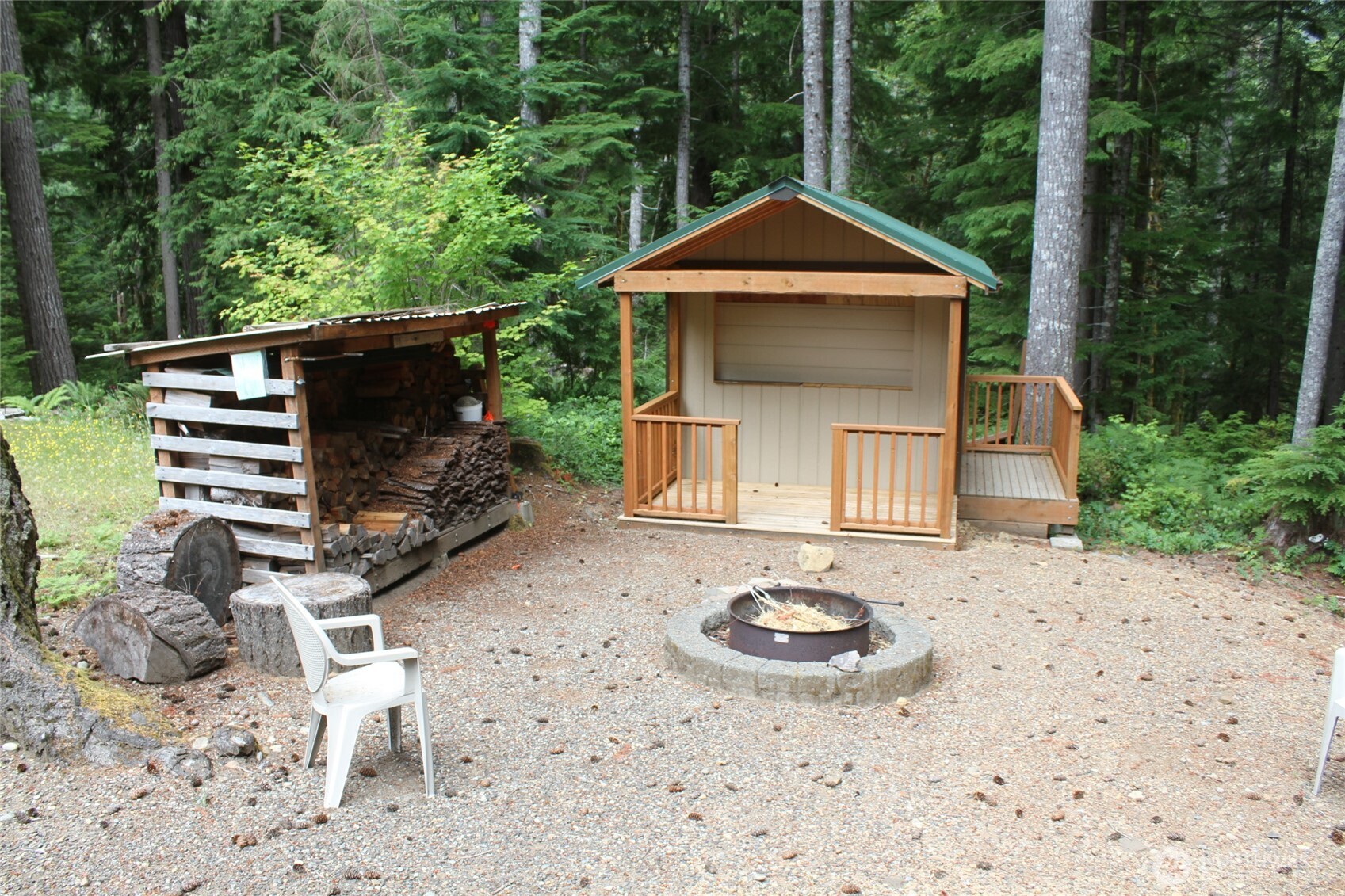 161 N Quinault Place