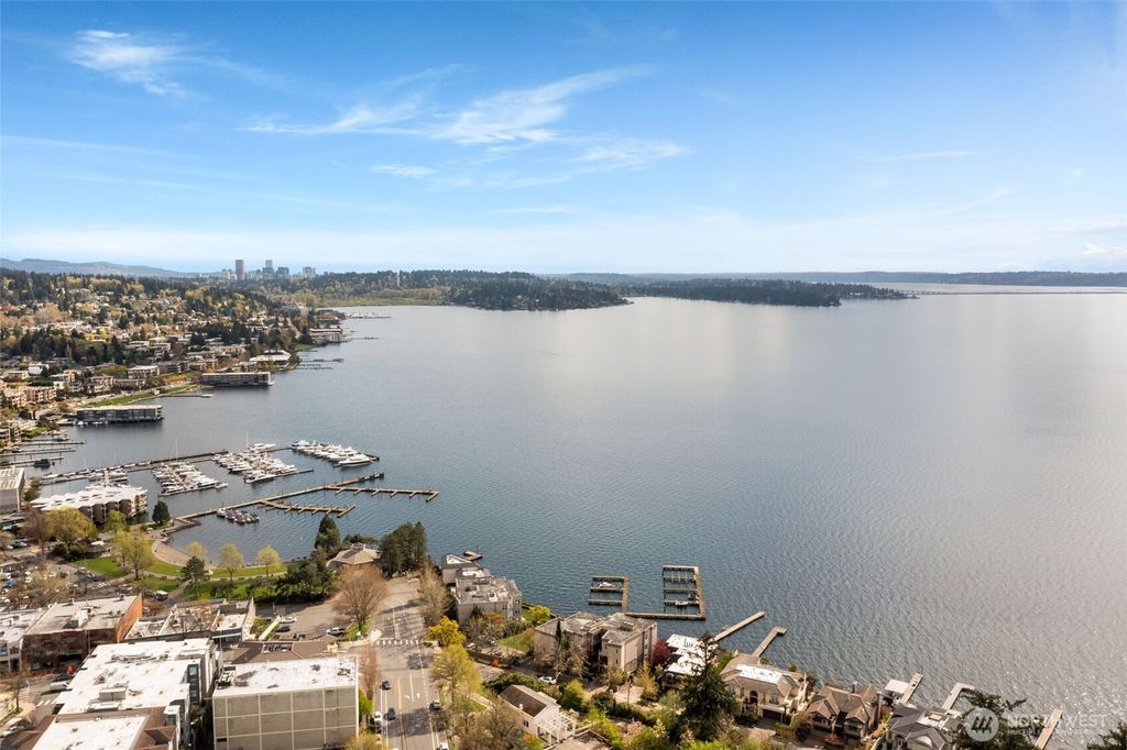 Photo of 116 E 2nd Street S #E, Kirkland, WA 98033 (MLS # 2513219)