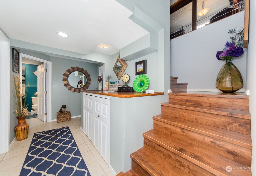 Photo of 18425 Storm Lake Road, Snohomish, WA 98290 (MLS # 2052151)