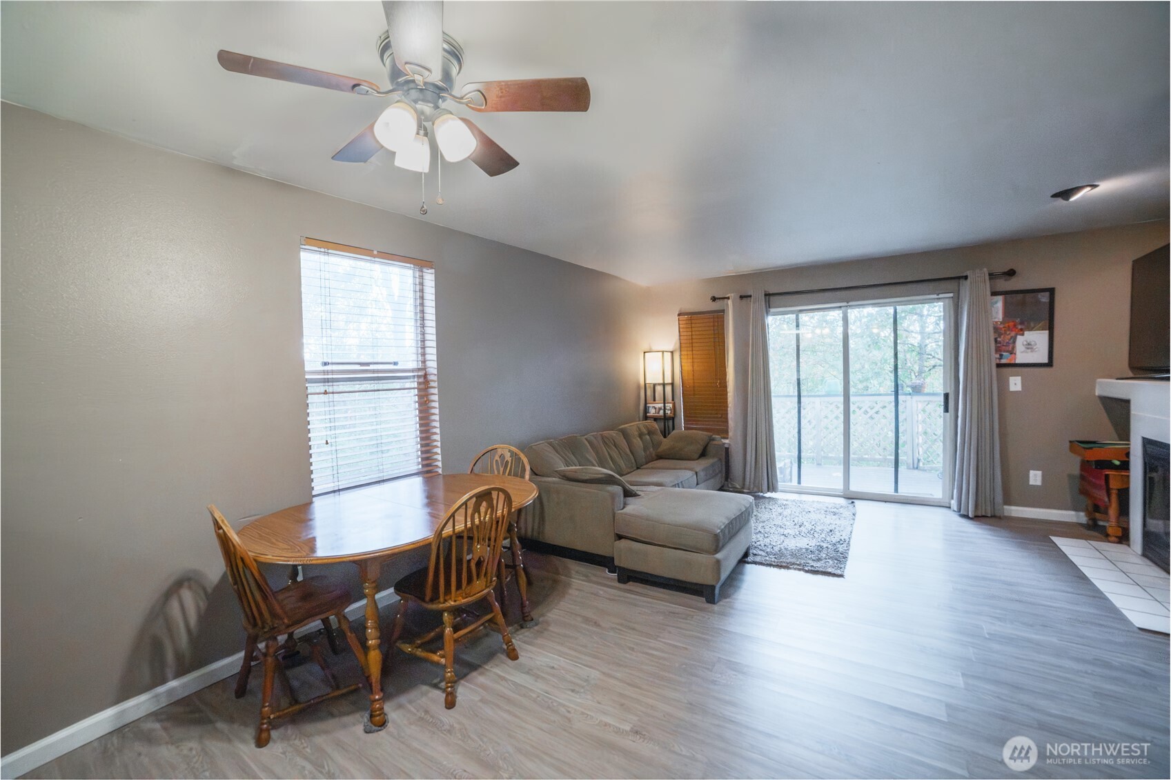 833 SW Sunset Boulevard 42
