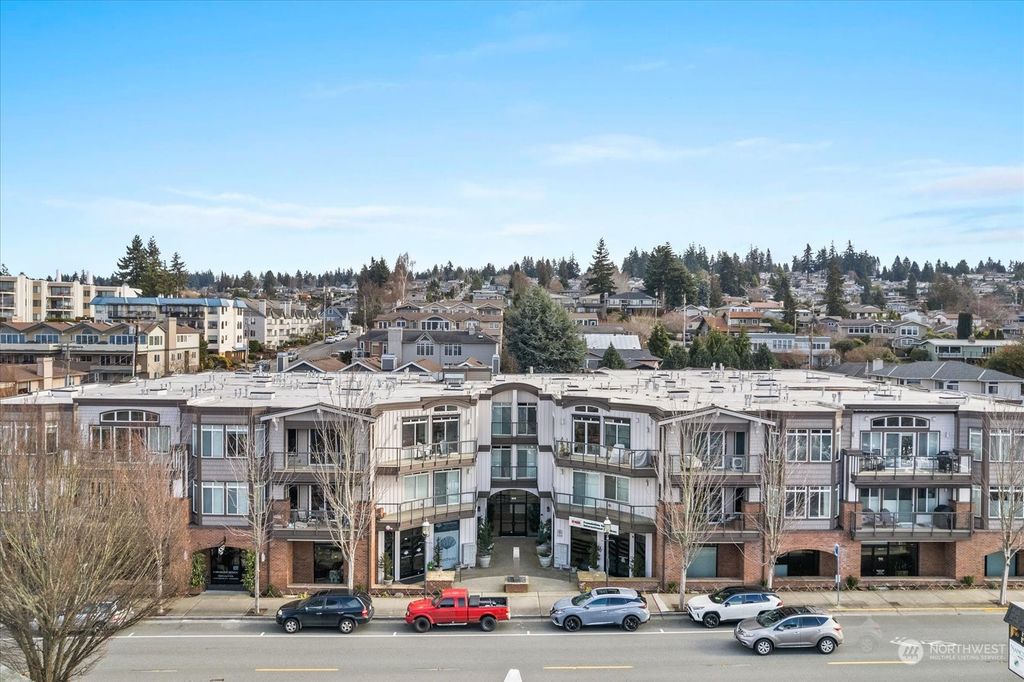 Photo of 505 5th Avenue S #213, Edmonds, WA 98020 (MLS # 2049978)