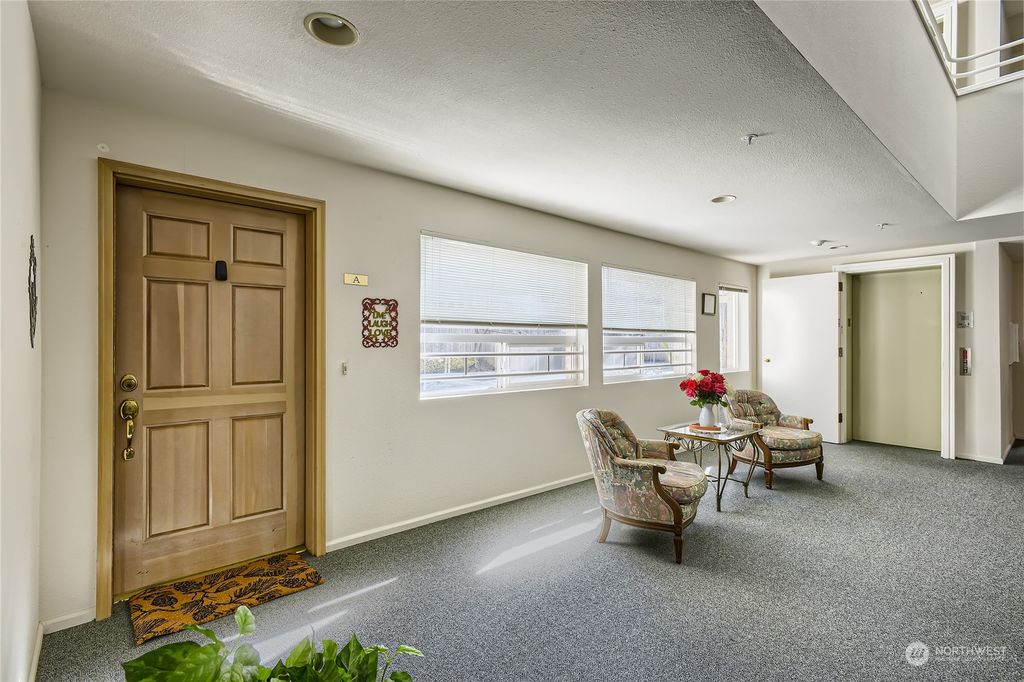 Photo of 229 3rd Avenue S #A, Edmonds, WA 98020 (MLS # 2037414)