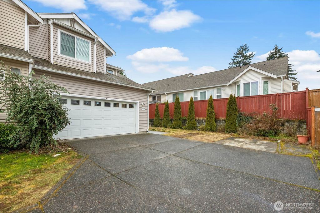 Photo of 26630 19th Avenue S, Des Moines, WA 98198 (MLS # 2334962)