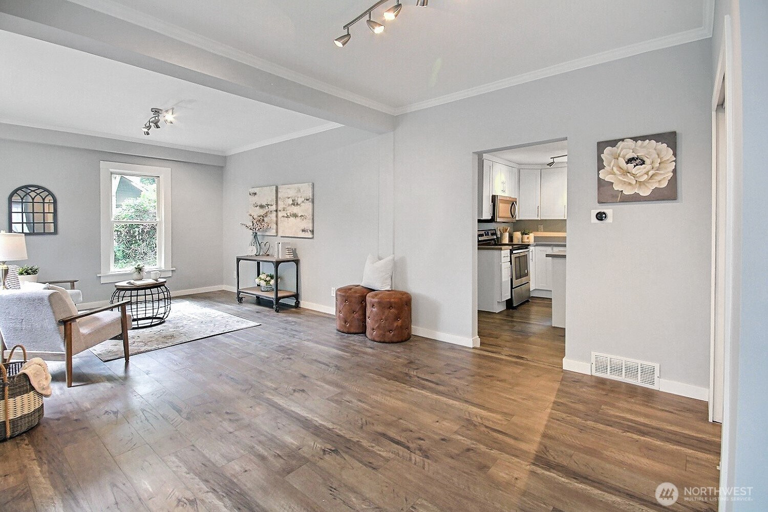 14003 Macadam Road S