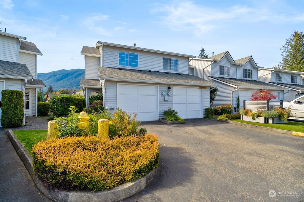 Photo of 315 E Park Street #16, North Bend, WA 98045 (MLS # 2297511)