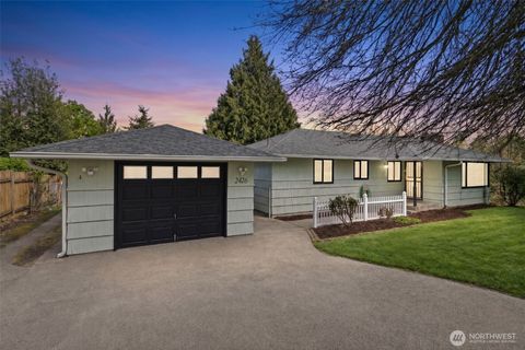 Photo of 2426 S 142nd, SeaTac, WA 98168 (MLS # 2515448)