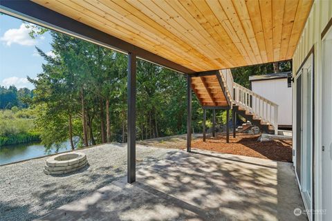 A home in Camano Island