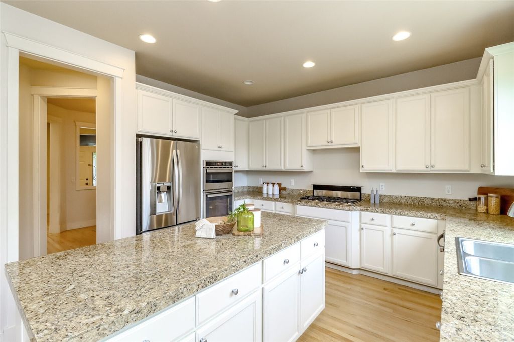 Photo of 3817 164th Place SE, Bothell, WA 98012 (MLS # 2356020)