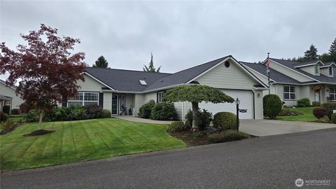 Photo of 2804 Keats Drive, Centralia, WA 98531 (MLS # 2461502)