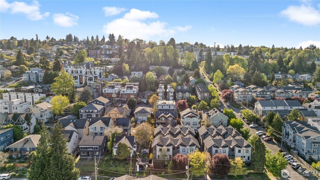 Photo of 3447 21st Avenue W, Seattle, WA 98199 (MLS # 2367254)