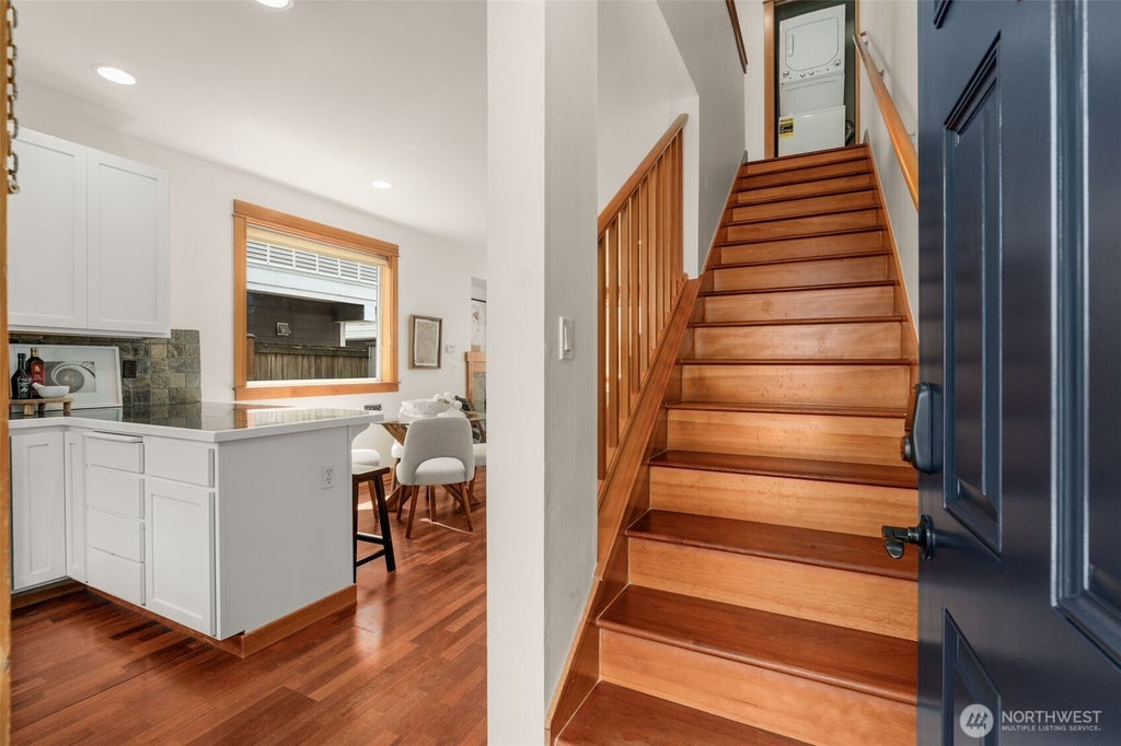 Photo of 9121 23rd Avenue NE, Seattle, WA 98115 (MLS # 2587290)