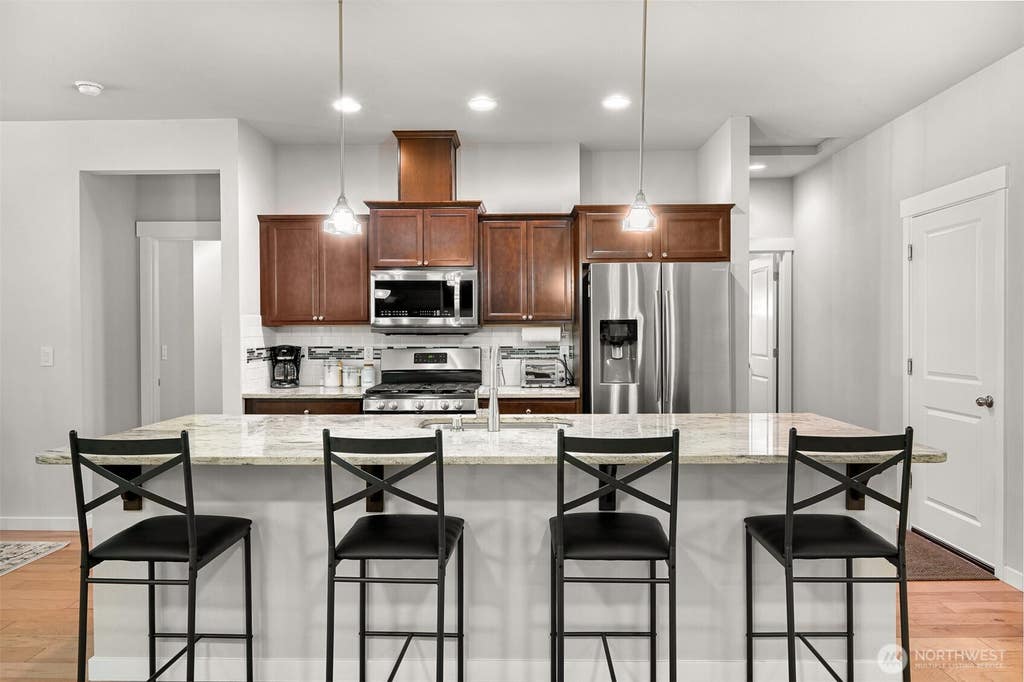 Photo of 3835 Autumn Way, Mount Vernon, WA 98273 (MLS # 2550270)