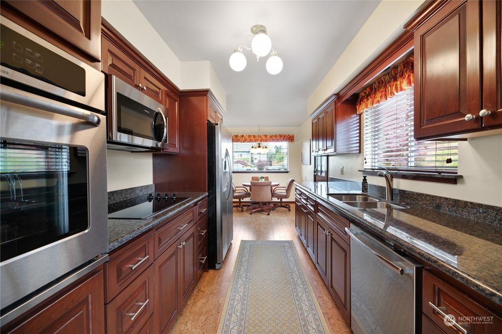 Photo of 827 Hoyt Avenue, Everett, WA 98201 (MLS # 2242072)