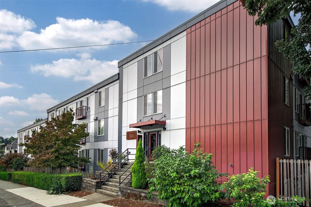 Photo of 3661 Phinney Avenue N #401, Seattle, WA 98103 (MLS # 2335809)