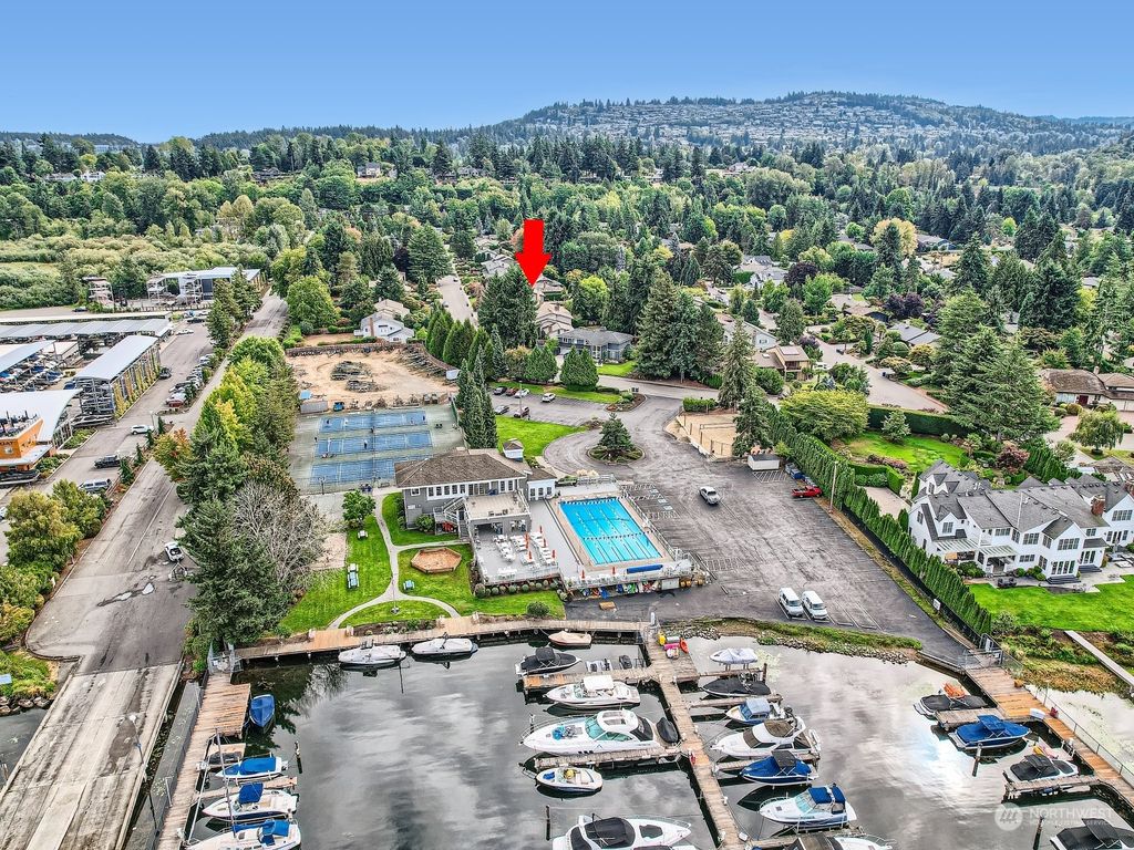 Photo of 27 Tulalip Key, Bellevue, WA 98006 (MLS # 2156232)