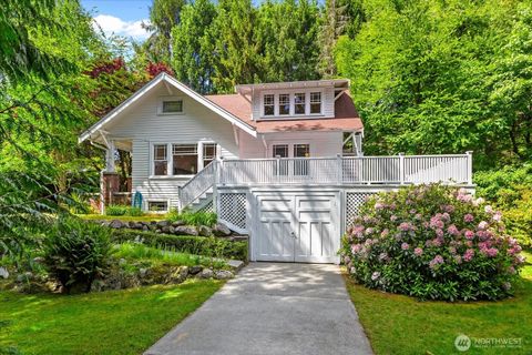 Photo of 18608 101st Avenue NE, Bothell, WA 98011 (MLS # 2537792)