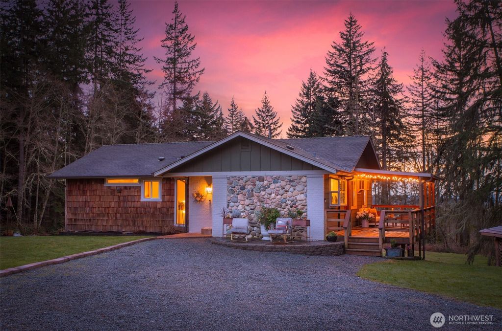 Photo of 4431 Newberg Road, Snohomish, WA 98290 (MLS # 2477687)