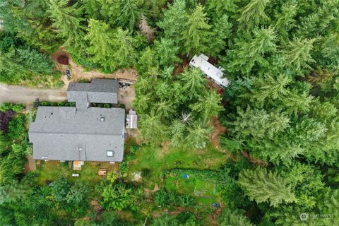 181 E Elaine Place Belfair WA 98528