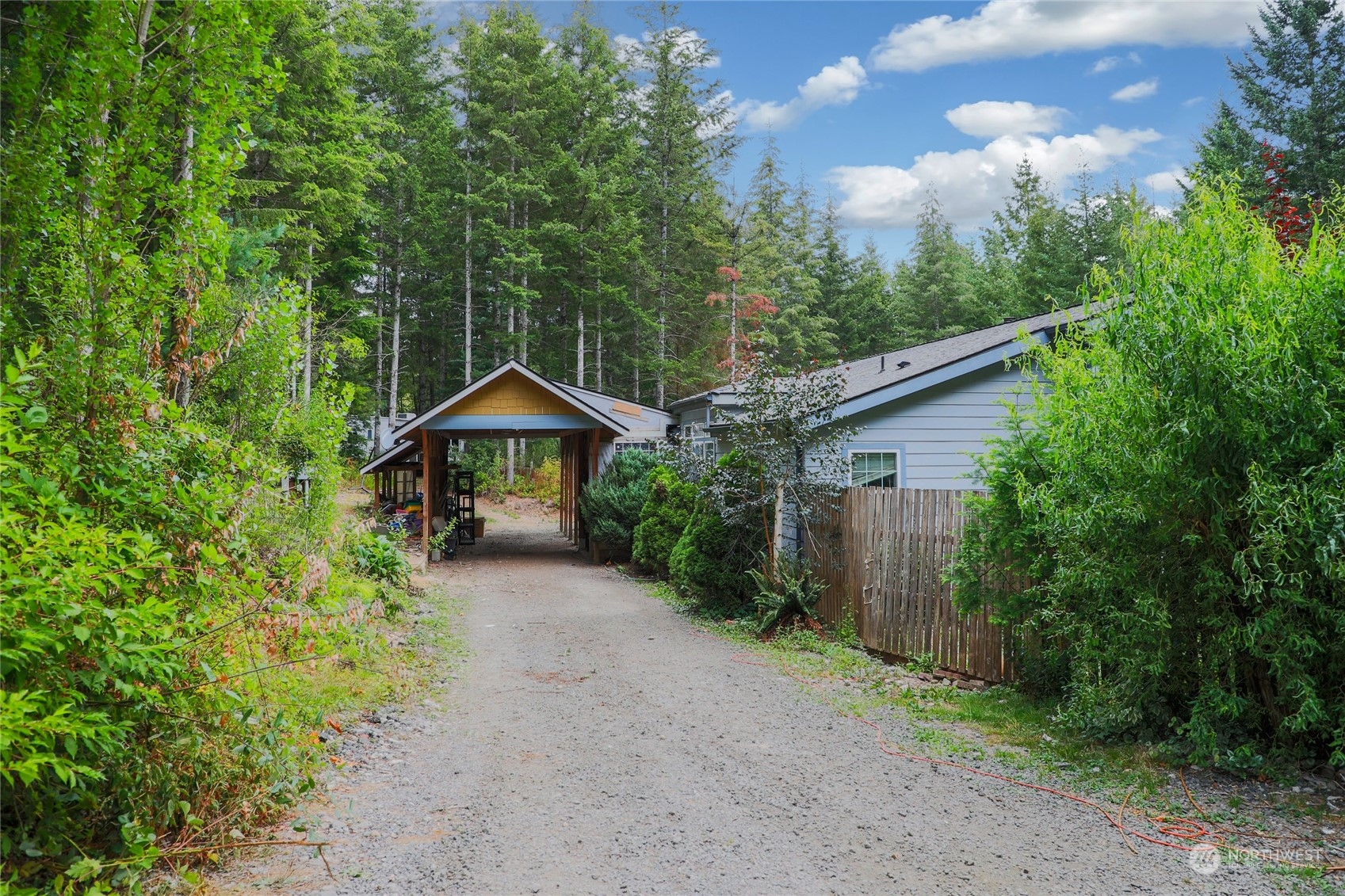 181 E Elaine Place