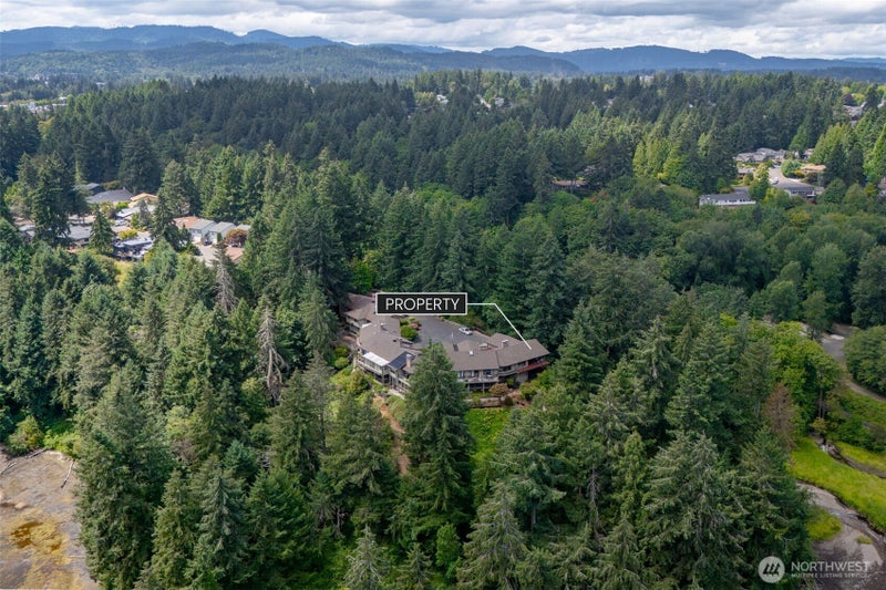 1406 Evergreen Park Lane SW