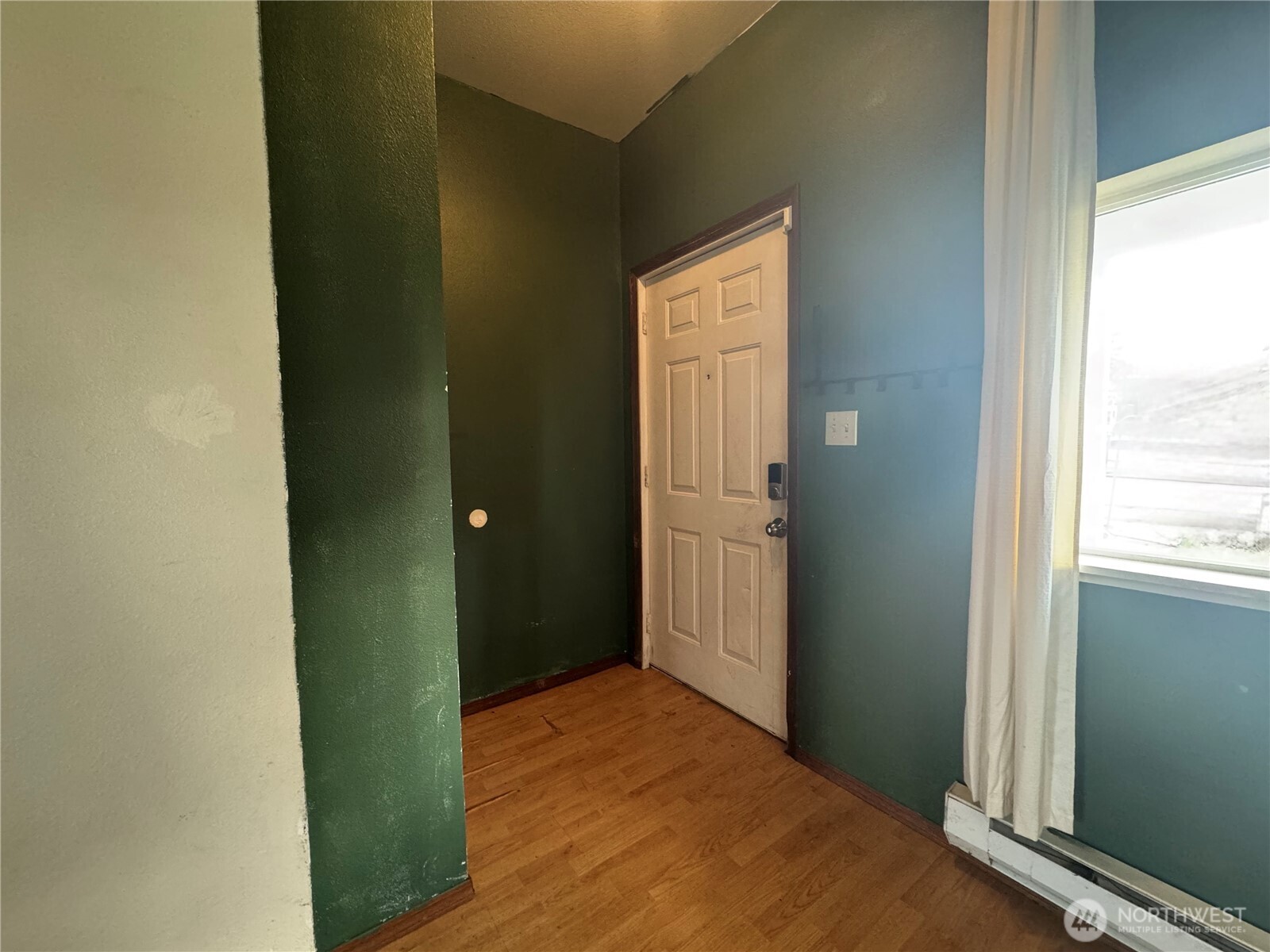 1829 E Morton Street